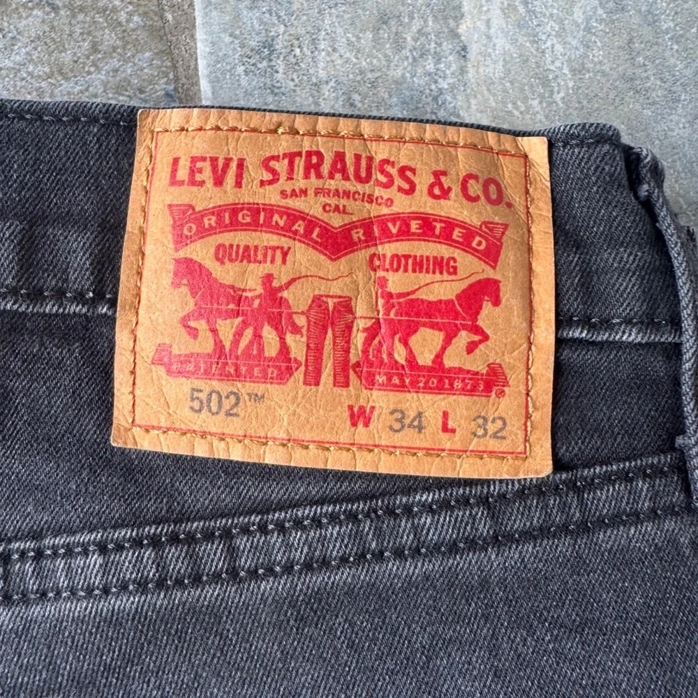 Levi's 502 Taper Fit Men's Jeans Black W34 L32 Tapered Leg Mid Rise‎ Modern Fit